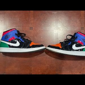 WMNS AIR JORDAN 1 MID SE 'MULTI PATENT' size 7.5